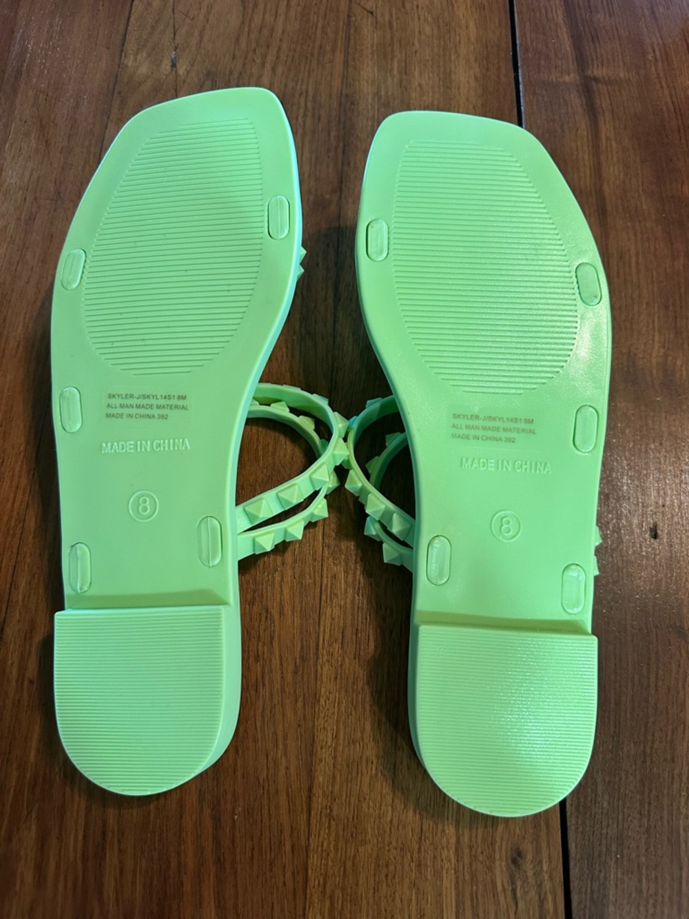 Steve Madden Neon Lime Pyramid Stud Slide Sandals - Picture 3 of 4